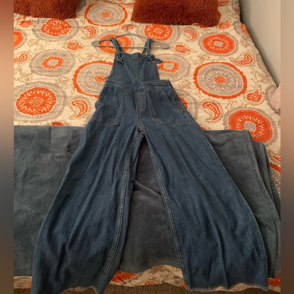 Overalls size small current air